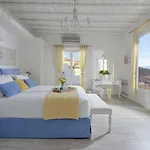 La Piscine Mykonos *