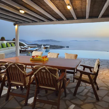 La Piscine Mykonos فيلة