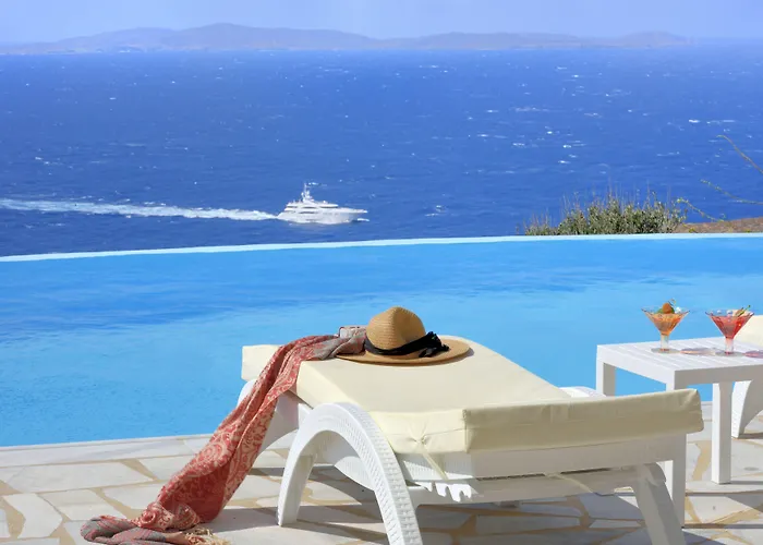 La Piscine Mykonos Villa *