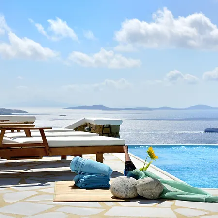 La Piscine Mykonos Villa *